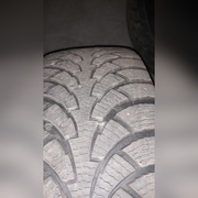 4 Opony zimowe z felgami + opona gratis 195/65 R15