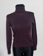 Sweter z golfem Śliwka