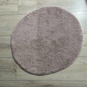 Dywanik łazienkowy w dobrym stanie, średnica 60 cm