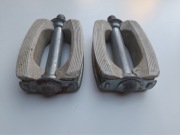 Klasyczne pedały platformowe retro białe