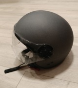 Kask rowerowy w kolorze stalowym