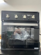 Kuchenka gazowa z piekarnikiem Thetford Triplex powystawowa