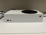 Xbox Series S 512 GB Stan jak nowy.