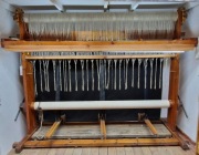 Krosno tkackie pionowe do gobelinów