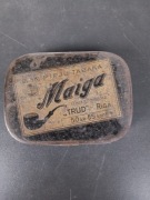 Bardzo stare pudełko na tytoń 