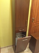 Szafka łazienkowa z koszem na bieliznę