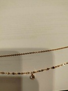 łańcuszek w kolorze złota 