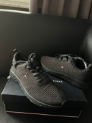 Buty sneakersy Tommy Hilfiger corporate knit w rozmiarze 42 