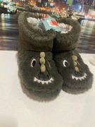 Ostatni tydzień tak niska cena! Kapcie dla chłopca 26/27