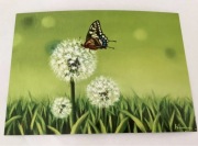 Pocztówka dmuchawce motyl