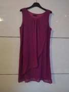 Zwiewna fuksjowa sukienka 