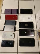 Zestaw telefonów – uszkodzone i sprawne / iPhone, Xiaomi, Samsung, Motorola