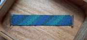 Bransoletka szeroka handmade niebieska 3 cm | wzór fal | szyta | wsuwana
