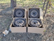 Felgi Clio III 4szt. Oryginalne 15 cali 6Jx15 ET50 (cena 100 zł za komplet)