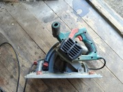 Uszkodzona piła wgłębna PARKSIDE PTSS 1200 B1