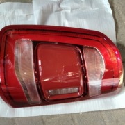 Lampa Dodge Ram V tył z blisem 