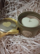 Świeczka sojowa z sercem 