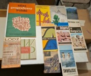 Kolekcja pamiątek PRL – Stare mapy, przewodniki Bułgaria, Tatry, Łódź