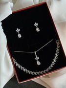 Elegancki komplet biżuterii ślubnej wieczorowej