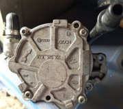 Pompa vacum BOSCH 03L145100 Audi a4 b8 2.0 cag 143km