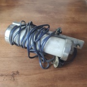 Stara lampa industrialna, retro design PRL -Uszkodzona / Kolekcjonerska