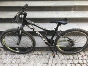 ROMET Rambler 6.1 rama 14" koła 19" czarny mat