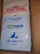 ROYAL CANIN STARTER MINI Mother Baby 20 kg + GRATIS