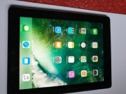 Ipad4 cellular 32gb.