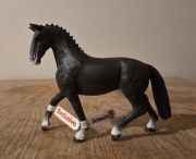 Schleich koń hanowerski klacz figurka model z 2016 r.