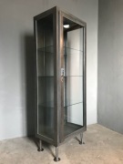Szafa metalowa LOFT lekarska medyczna witryna szklana industrialna
