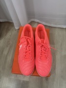 Buty piłkarskie halowe męskie Nike Tiempo Legend 10 Academy DV4341