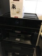 Ekspres ciśnieniowy do zabudowy Miele CVA 7845 CZARNY