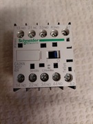 Miniaturowy stycznik pomocniczy Schneider CA2KN31D7