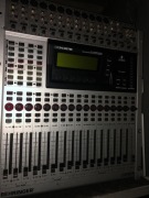 Mikser cyfrowy DDX3216 Behringer