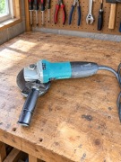 Szlifierka kątowa Makita GA5030R 125 mm 720 W 100% sprawna