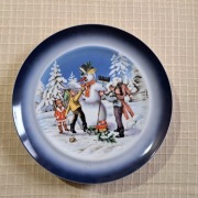 TALERZ OZDOBNY Z MOTYWEM ZIMY - Bałwan i dzieci