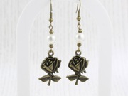 Native Bloom kolczyki RÓŻE perły vintage retro wyjątkowe na prezent NA129