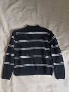 Czarny sweter w białe paski Sinsay S 36