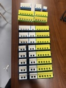 Wspornik z zaciskami Pe/N hager 