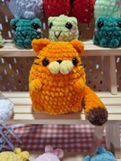 Pluszowy kot kotek zabawka maskotka szydełko rękodzieło