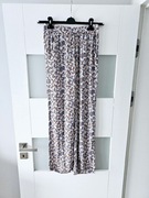 Kwieciste spodnie Sisters Point xs 34 wiskoza