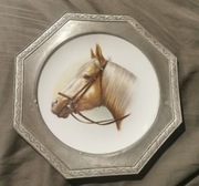 Porcelanowy talerz z koniem