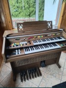 Organy, Pianino Yamaha c-35