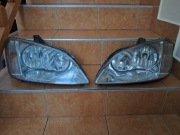 Lampy Ford Focus C-Max komplet Hella