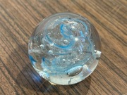 Śliczna szklana kula ozdoba przycisk do papieru 