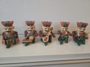 Drewniane indyjdkie figurki