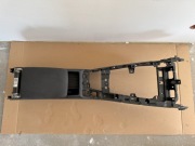 AUDI A4 A5 8W B9 PODŁOKIETNIK TUNEL ŁADOWARKA INDUKCYJNA