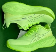 Buty do biegania Asics Newablast 5.