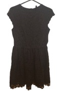Mała czarna koronkowa sukienka Divided Rozmiar 38