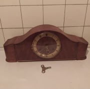 Zegar kominkowy kwadransowy